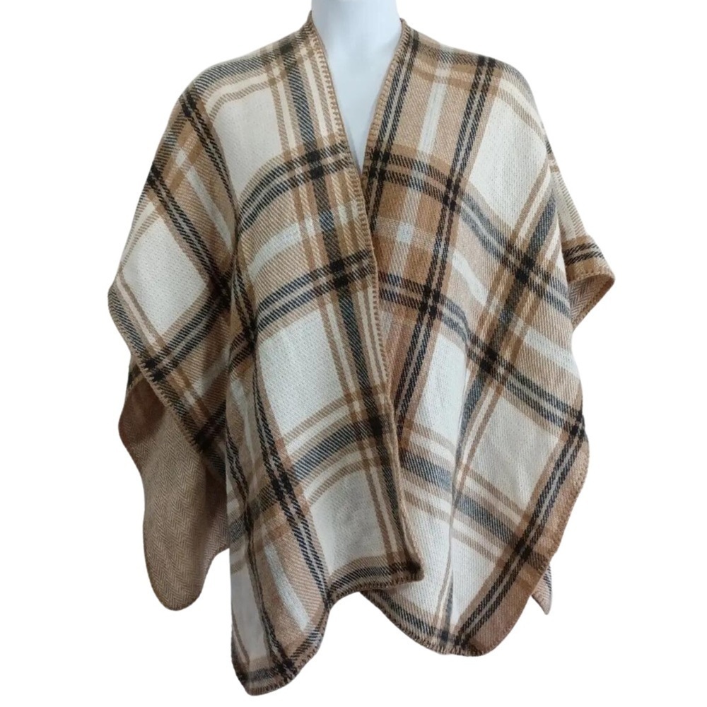 Woolrich Brown Tan Cream Plaid Blanket Cape Poncho